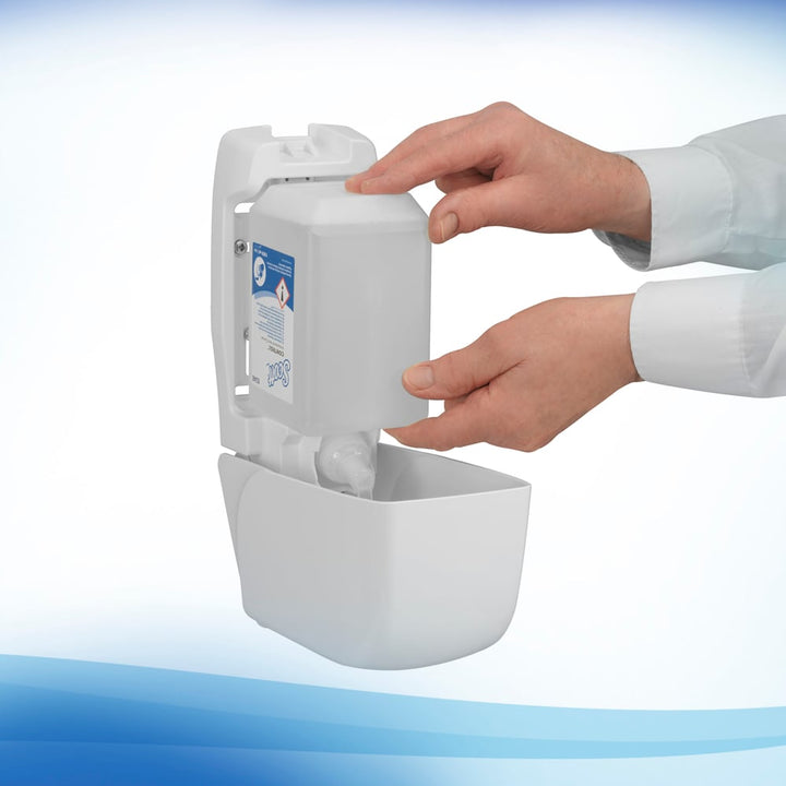 6348 Scott® Control™ Foam Antibacterial Hand Cleanser - 1 Litre / 6 Packs