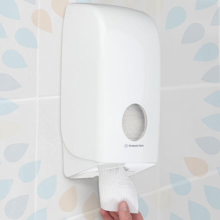 8408 Kleenex® Folded Toilet Tissue - Bulk Pack / White