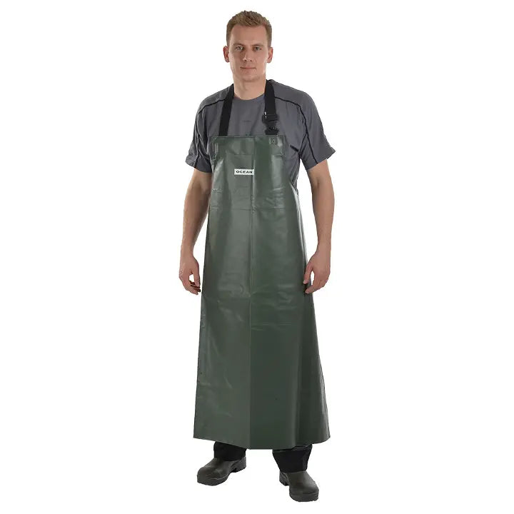A Man Wearing a Grey T-Shirt and Olive Coloured Ocean Offshore Pro Apron